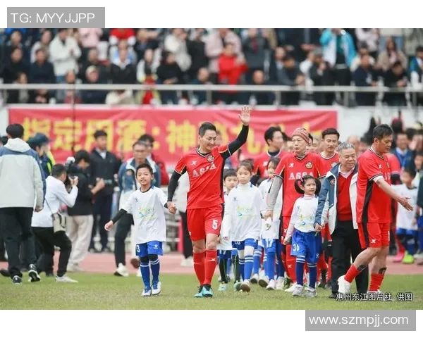 国外足球明星圆梦背后的故事与奋斗历程揭秘